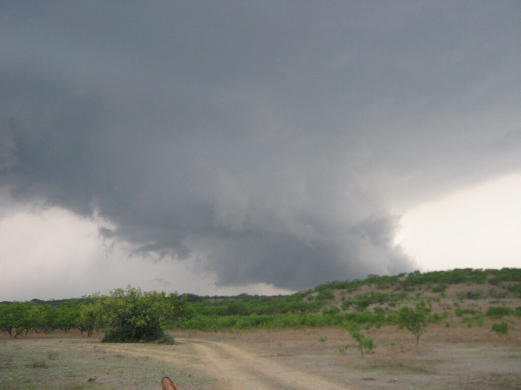 Wall Cloud near Lawn TX