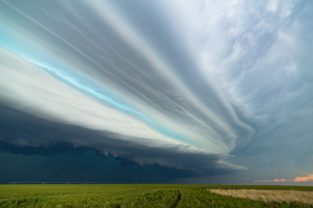 Shelf Cloud near Spearman, TX