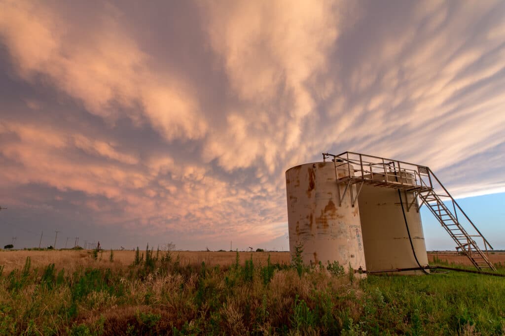 A beautiful scene of Mammatus near Burkburnett, TX