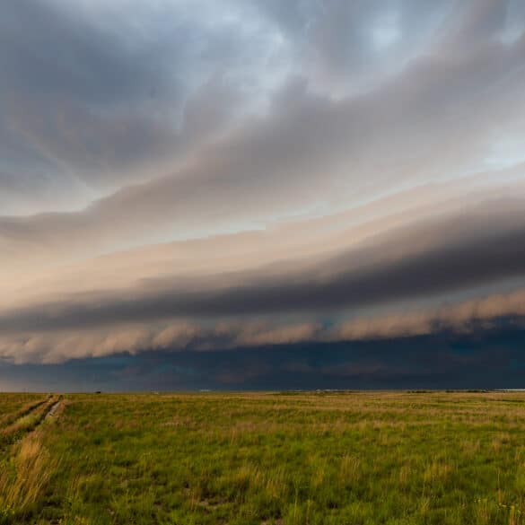 Photogenic shelf cloud south of Laverne, Oklahoma