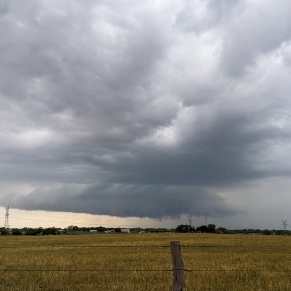 Wall Cloud near Scotland Texas