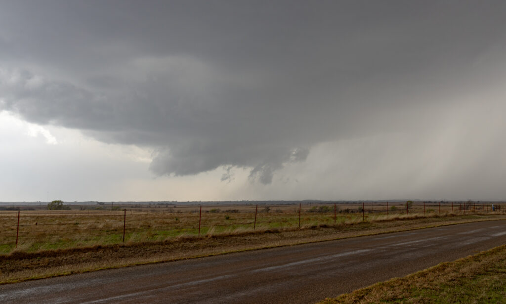 Wall Cloud near Sayre