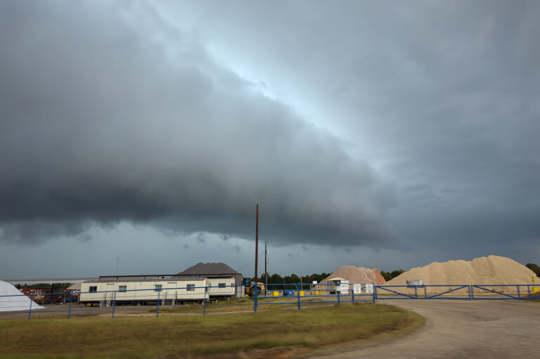 Shelf Cloud east of Carthage Texas
